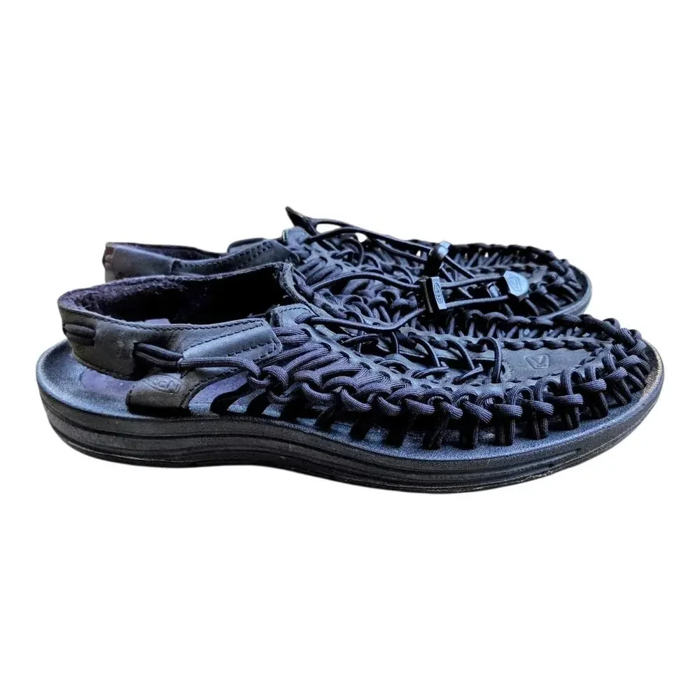 KEEN Uneek Men 9.5 Black Bungee Cord Water Sandals Outdoor Hiking Shoes 1014097